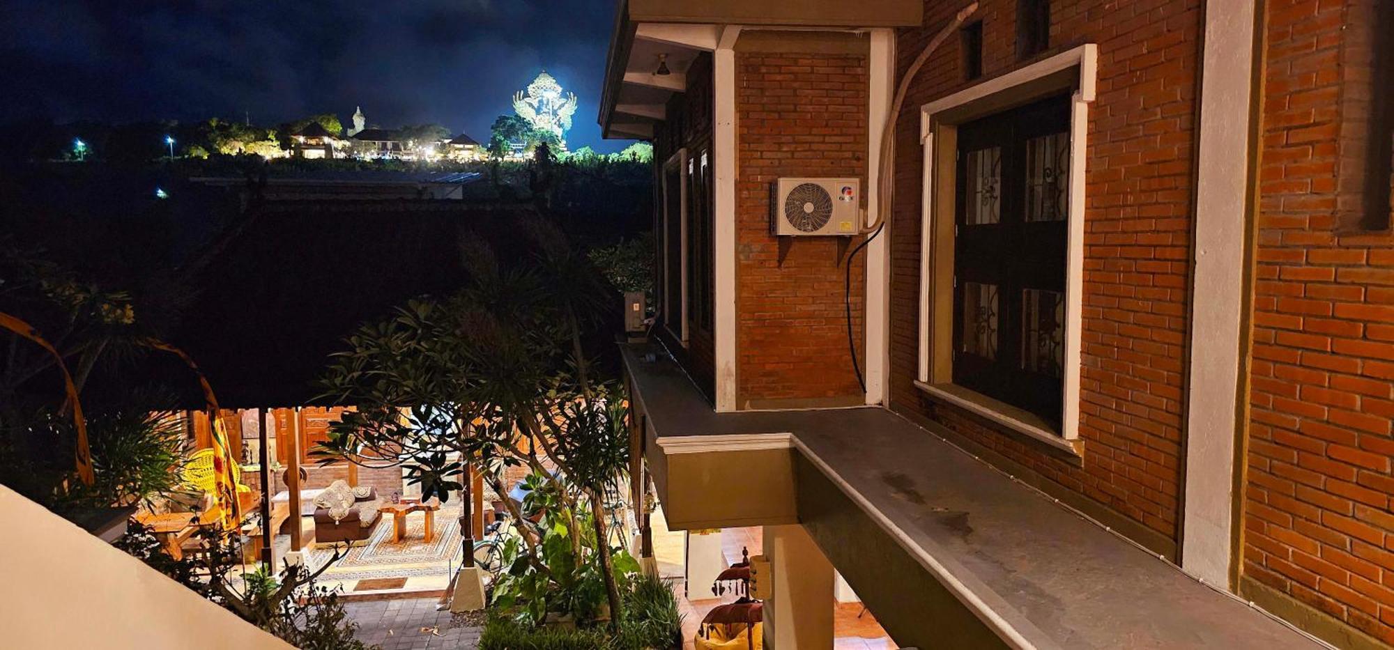 Gwk View Boutique Hotel And Residence Jimbaran Esterno foto