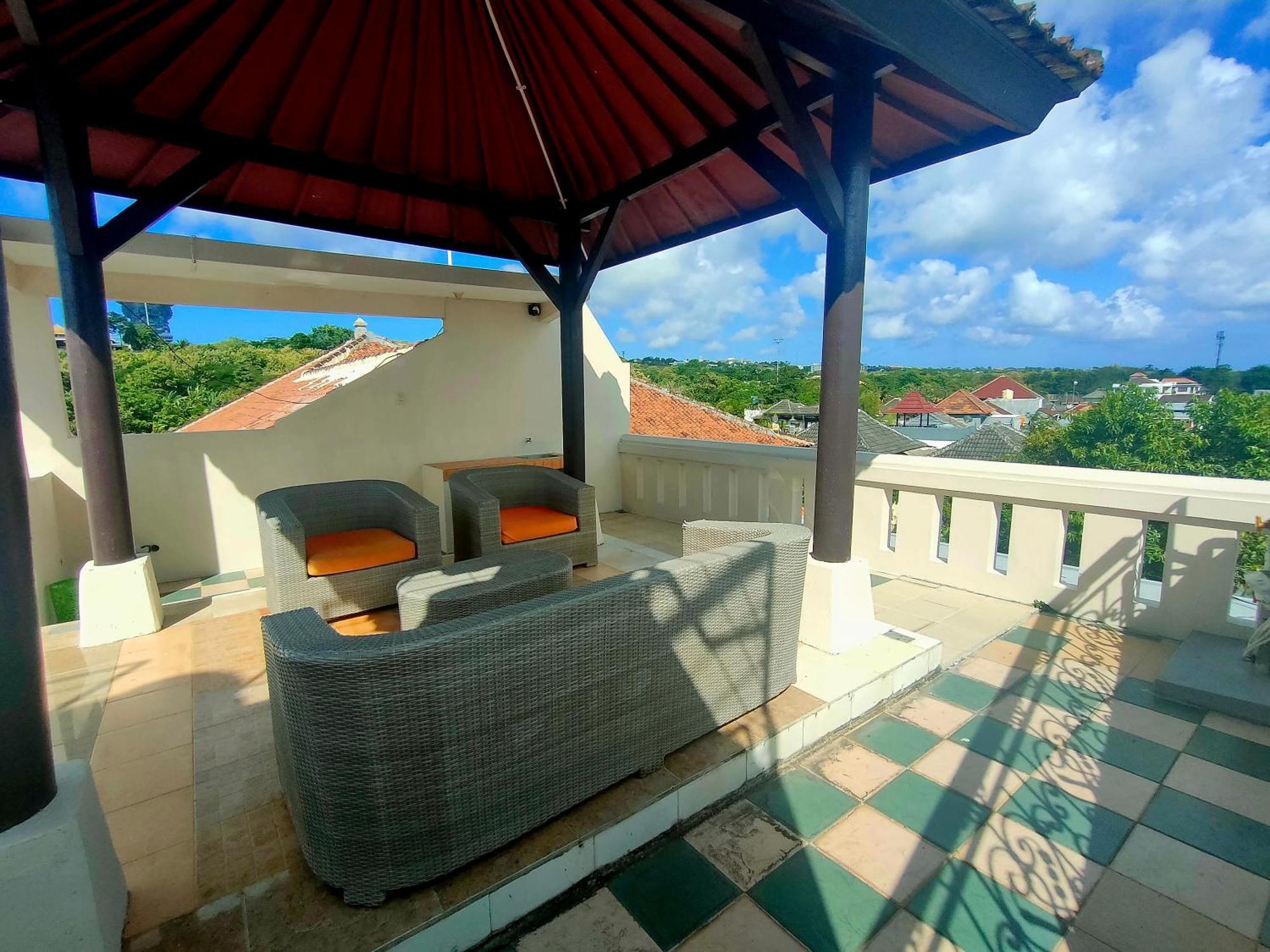 Gwk View Boutique Hotel And Residence Jimbaran Esterno foto