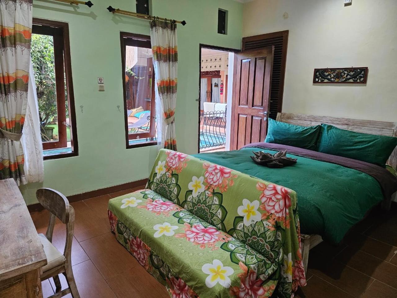 Gwk View Boutique Hotel And Residence Jimbaran Esterno foto